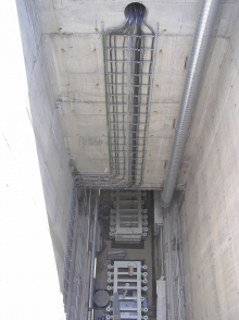 Hydraulic structure Gabchikovo, Slovakia – Left lock chamber inflow and outflow inspection and reconstruction.